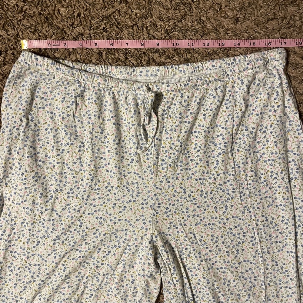 Lauren Ralph Lauren XL 100% Cotton Embroidered Logo Dainty Floral Pajama Set - Picture 13 of 16